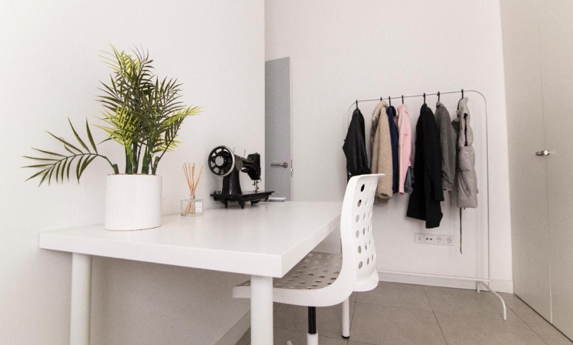 Minty Stay - Velarde Madrid Bagian luar foto